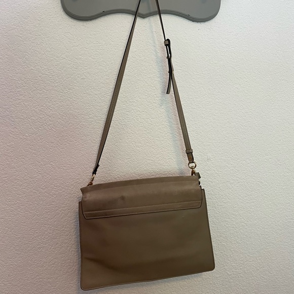 Chloe Medium Faye bag - Picture 3 of 8